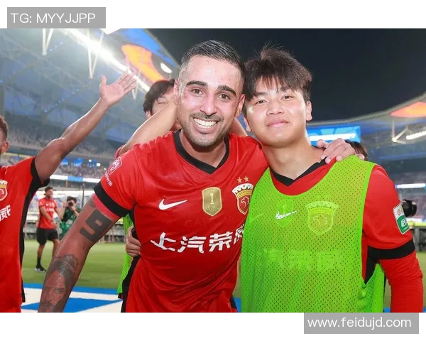 最后3轮决战!中超形势争冠3队本轮全胜 海港2分领跑+连遇2强敌 最后3轮决战!中超形势争冠3队本轮全胜 海港2分领跑+连遇2强敌