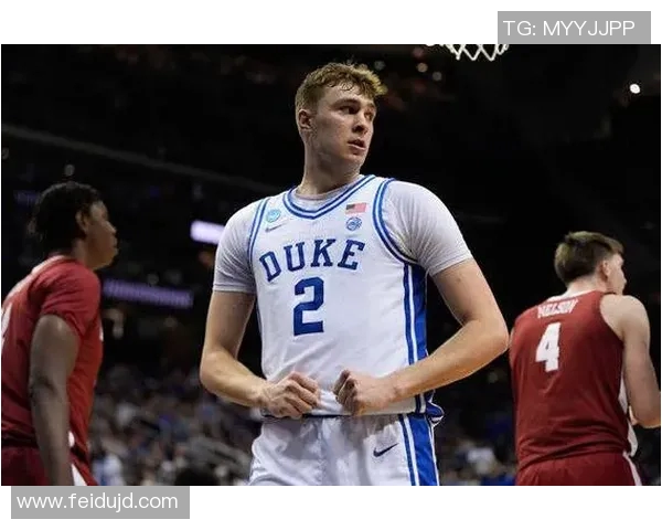 媒体人:现在弗拉格打控卫很难成功 基德老老实实用拉塞尔吧 媒体人:现在弗拉格打控卫很难成功 基德老老实实用拉塞尔吧