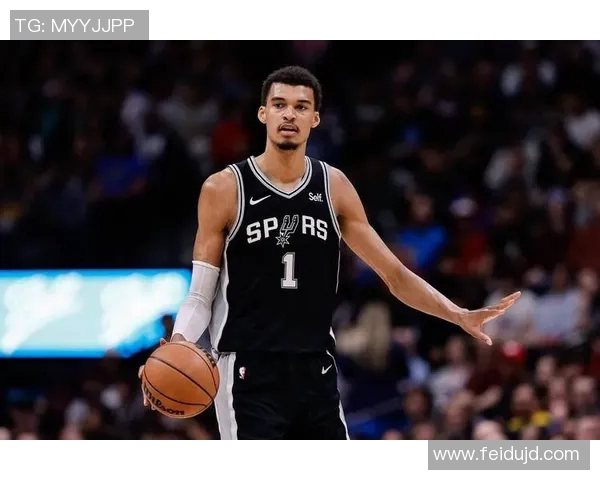 文班亚马带动马刺逆袭?记者直言独行侠季后赛前景堪忧 文班亚马带动马刺逆袭?记者直言独行侠季后赛前景堪忧